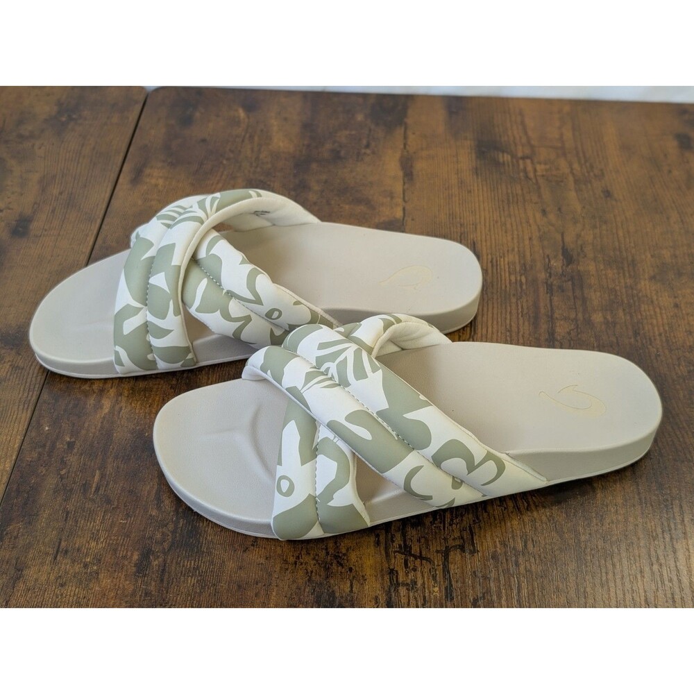 OluKai Hila Womens Slide Sandals Size 6 Bubbly Puka Tropical Quilted NWOT 36
